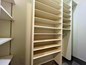 グローバルガーデン菰野町竹成　全3棟　12号棟　新築一戸建て