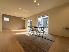 グローバルガーデン菰野町竹成　全3棟　12号棟　新築一戸建て