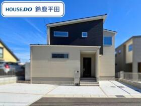 グローバルガーデン鈴鹿市稲生塩屋2期　全6棟　10号棟　新築一戸建て