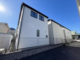 ハートフルタウン名古屋市瑞穂区中根町2期　全3棟　C号棟　新築一戸建て