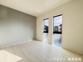 タマタウン七郷小　全6棟　2号地　新築一戸建て