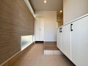 グローバルガーデン四日市市下之宮町　3号棟　新築一戸建て