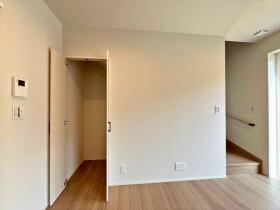 グローバルガーデン四日市市下之宮町　3号棟　新築一戸建て