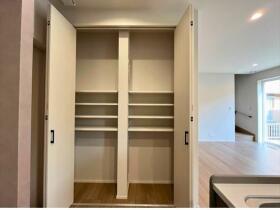 グローバルガーデン四日市市下之宮町　3号棟　新築一戸建て