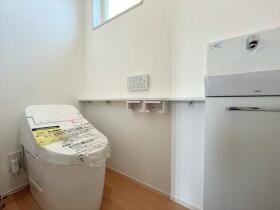 グローバルガーデン四日市市小杉町　全3棟　1号棟　新築一戸建て