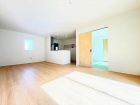 リナージュ名古屋市港区船頭場1丁目　全13区画　3号棟　新築一戸建て