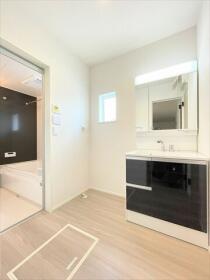 リナージュ名古屋市港区船頭場1丁目　全13区画　5号棟　新築一戸建て