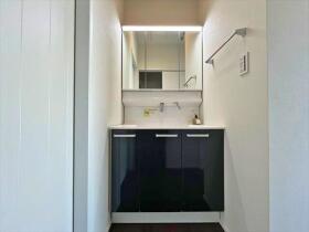 グローバルガーデン四日市市白須賀　全5棟　街なかモデルハウス　新築一戸建て