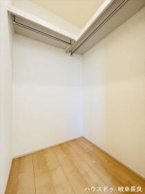 □リーブルファインプラス岐阜市西中島第2　全6棟　1号棟　新築一戸建て