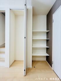 □リーブルファインプラス岐阜市西中島第2　全6棟　1号棟　新築一戸建て