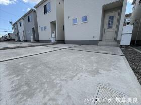 □リーブルファインプラス岐阜市西中島第2　全6棟　2号棟　新築一戸建て