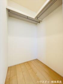 □リーブルファインプラス岐阜市西中島第2　全6棟　3号棟　新築一戸建て