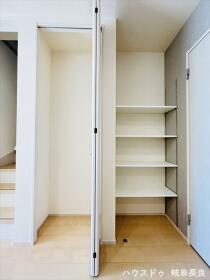 □リーブルファインプラス岐阜市西中島第2　全6棟　3号棟　新築一戸建て