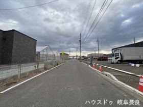 □リーブルファインプラス岐阜市西中島第2　全6棟　5号棟　新築一戸建て