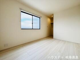 □リーブルファインプラス岐阜市西中島第2　全6棟　6号棟　新築一戸建て