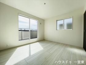 一宮市萩原町西宮重　全3棟　2号棟　新築一戸建て