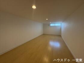 ●一宮市浅井町尾関字奥屋敷　中古一戸建て