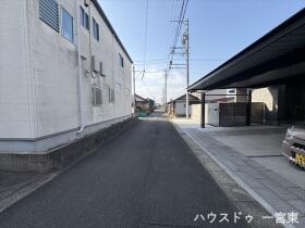 ●一宮市浅井町尾関字奥屋敷　中古一戸建て