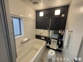 ●一宮市浅井町尾関字奥屋敷　中古一戸建て