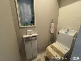 ●一宮市浅井町尾関字奥屋敷　中古一戸建て