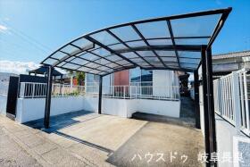 ●岐阜市大洞柏台5丁目　中古一戸建て
