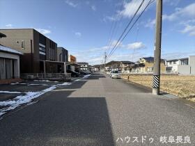●岐阜市上土居4丁目　中古一戸建て