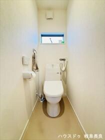 ●岐阜市六条江東1丁目　中古一戸建て