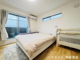 ●岐阜市六条江東1丁目　中古一戸建て