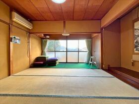 ●四日市市小杉町　中古一戸建て