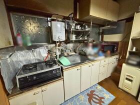 ●四日市市小杉町　中古一戸建て