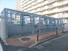 ●真栄マンション木場町A棟