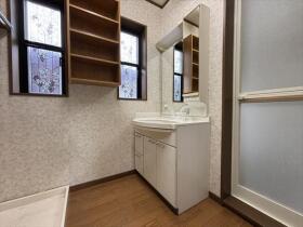 ●海津市南濃町太田　中古一戸建て