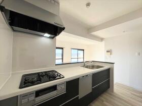 丸美ロイヤル城西