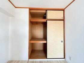 丸美ロイヤル城西