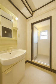 ●相生山団地49棟