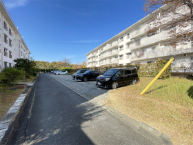 ●相生山団地49棟