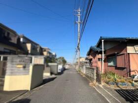 四日市市泊山崎町　建築条件なし土地