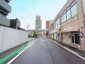 リーデンススクエア一宮