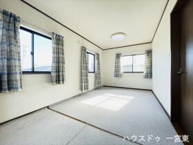 一宮市奥町字三出　中古一戸建て