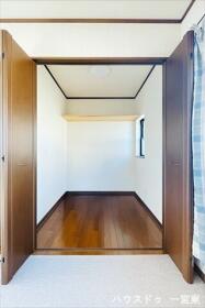 一宮市奥町字三出　中古一戸建て