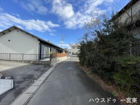 一宮市奥町字三出　中古一戸建て