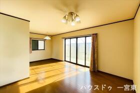 一宮市奥町字三出　中古一戸建て