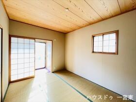 一宮市奥町字三出　中古一戸建て