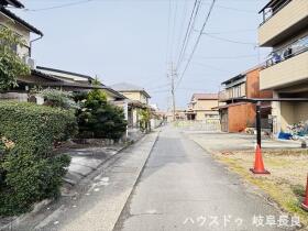 ●岐阜市則武東4丁目　中古一戸建て
