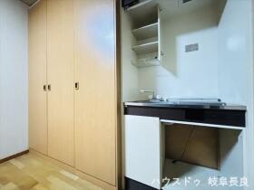 ●岐阜市則武東4丁目　中古一戸建て