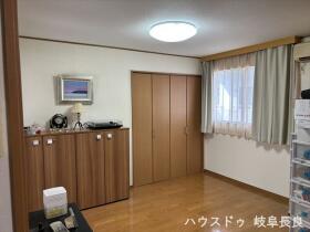 ●岐阜市粟野西4丁目　中古一戸建て