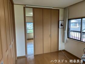 ●岐阜市粟野西4丁目　中古一戸建て