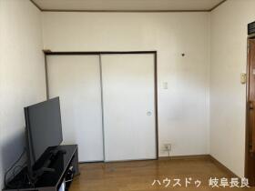 ●岐阜市粟野西4丁目　中古一戸建て