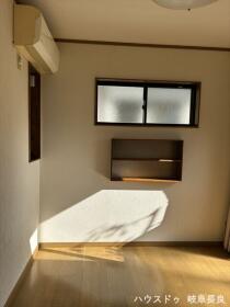 ●岐阜市粟野西4丁目　中古一戸建て