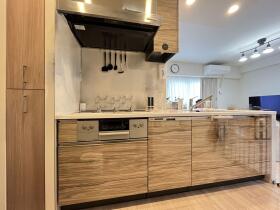 ●ローレルスクエア四日市富田